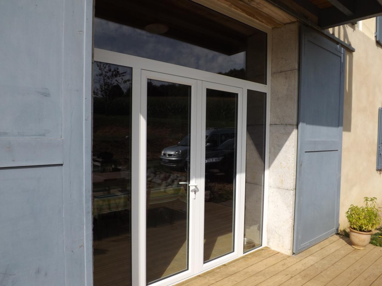 Menuiserie en aluminium blanc